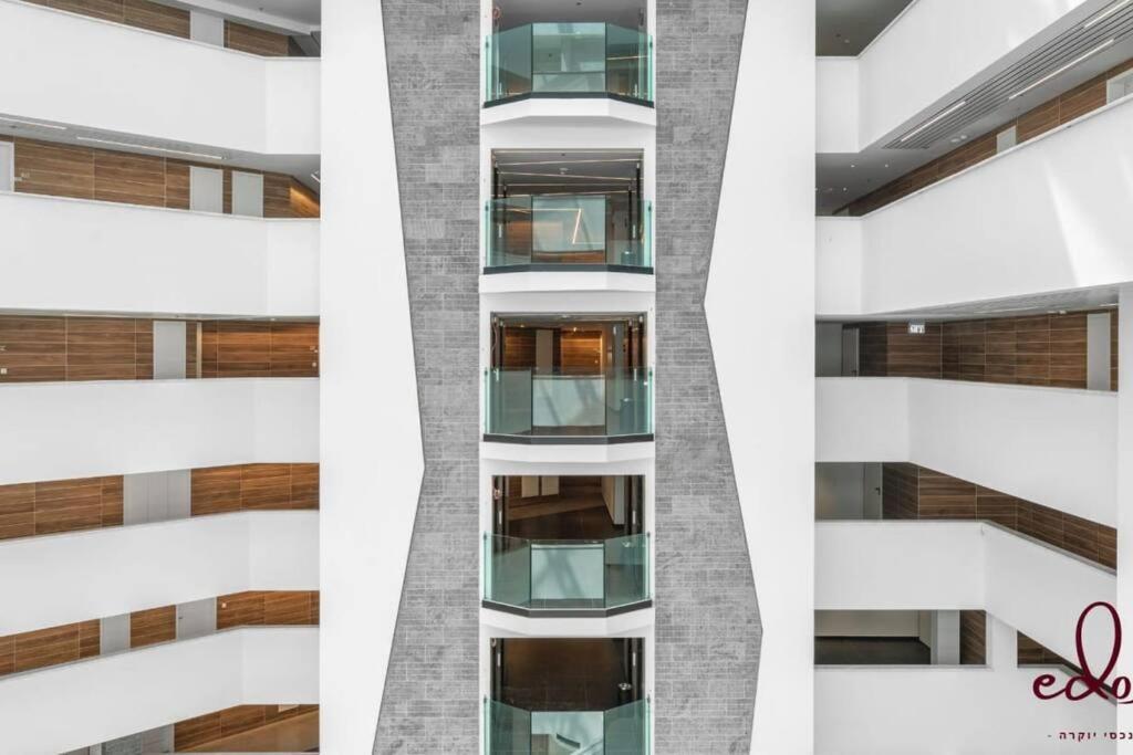 דירה יפהפייה עם מרפסת 100 מטר מהים - By Edom Apartamento Eilat